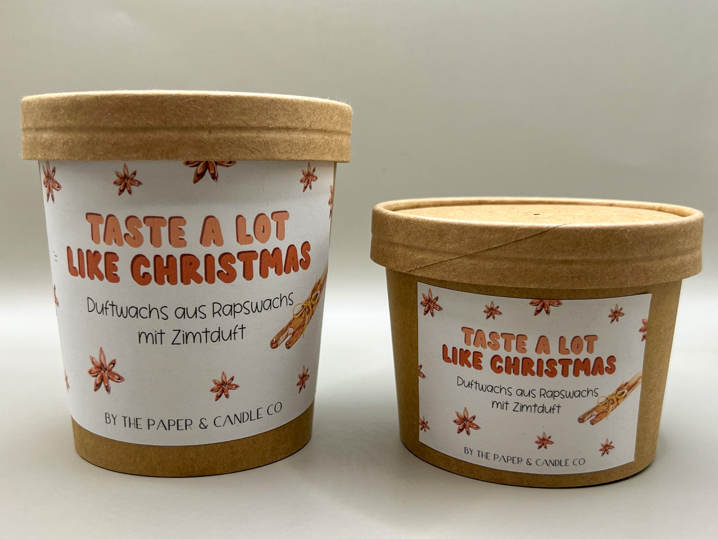 Weihnachtliche Wax Melts "Taste a lot like christmas" aus Deutschland in 150g oder 250g Packung, nachhaltiger brauner Pappbecher mit Deckel gefüllt mit veganem Duftwachs aus Rapswachs, Bester Aromawachs für Duftlampen, Duft Melts mit Zimtduft, schöne Weihnachtsdeko, inkl. nachhaltigem Teelicht ohne Hülle, nachhaltige Verpackung
